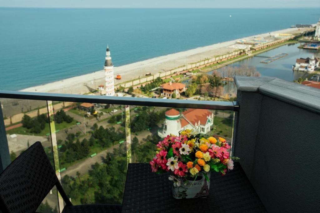 Orbi Luxury Apartments Батуми Экстерьер фото